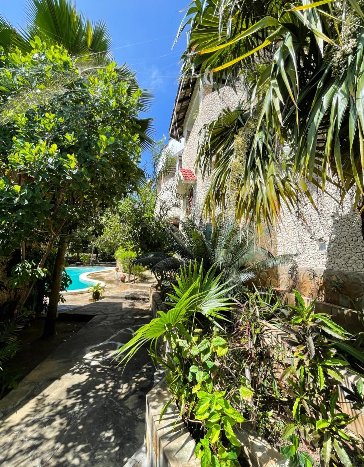Tembo Village Watamu Eksteriør billede