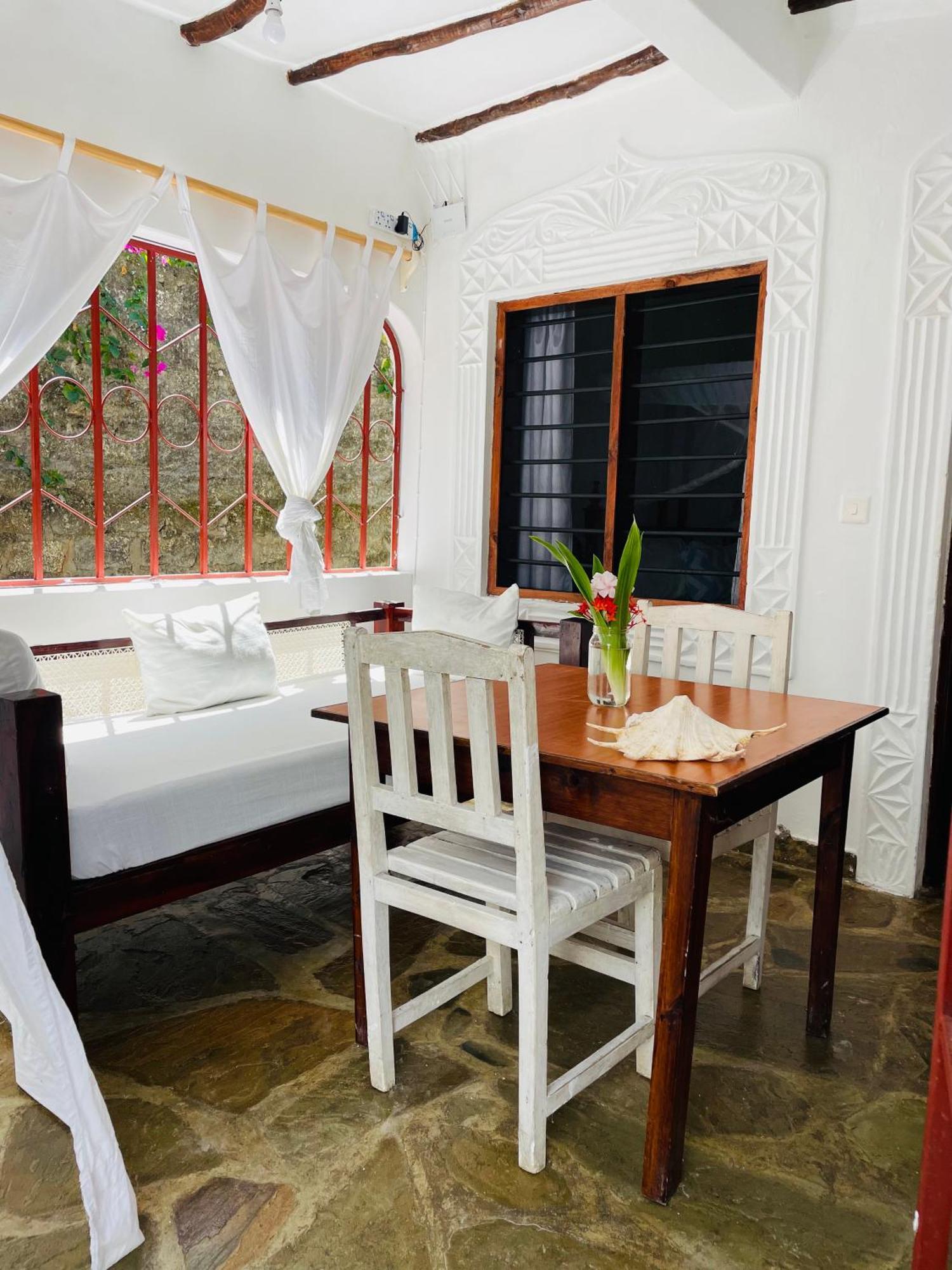 Tembo Village Watamu Eksteriør billede